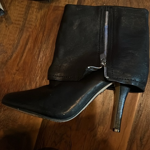 Vince Camuto Boots - Picture 3 of 6